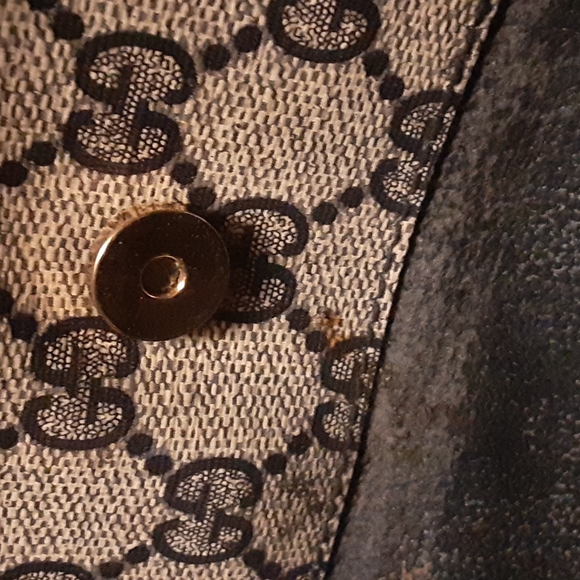 Gucci Vintage Purse - Picture 13 of 16